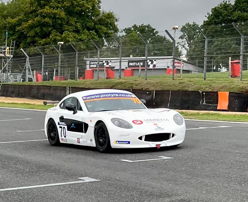 Leasing Gorilla’s racer, Sam Harvey – Brands Hatch update